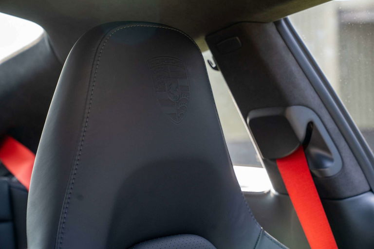 Porsche 991.2 Carrera GTS