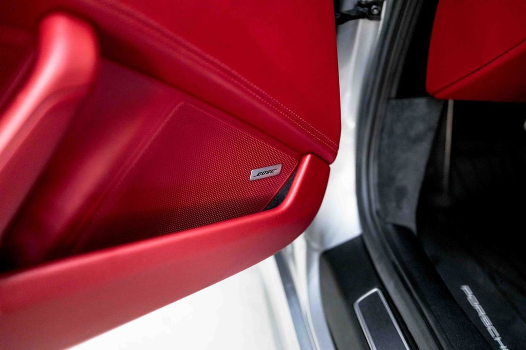 Porsche 992 Carrera S