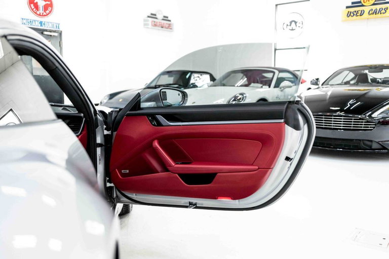 Porsche 992 Carrera S