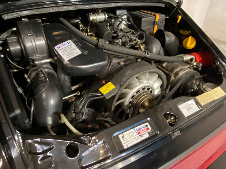 Porsche 964 Carrera 4