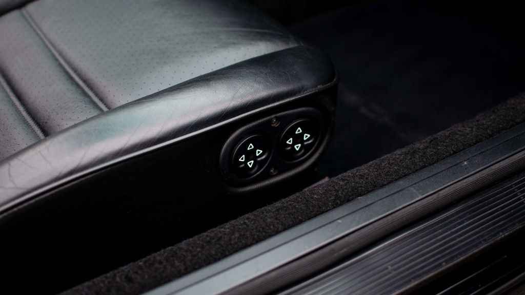 Porsche 964 Carrera 4