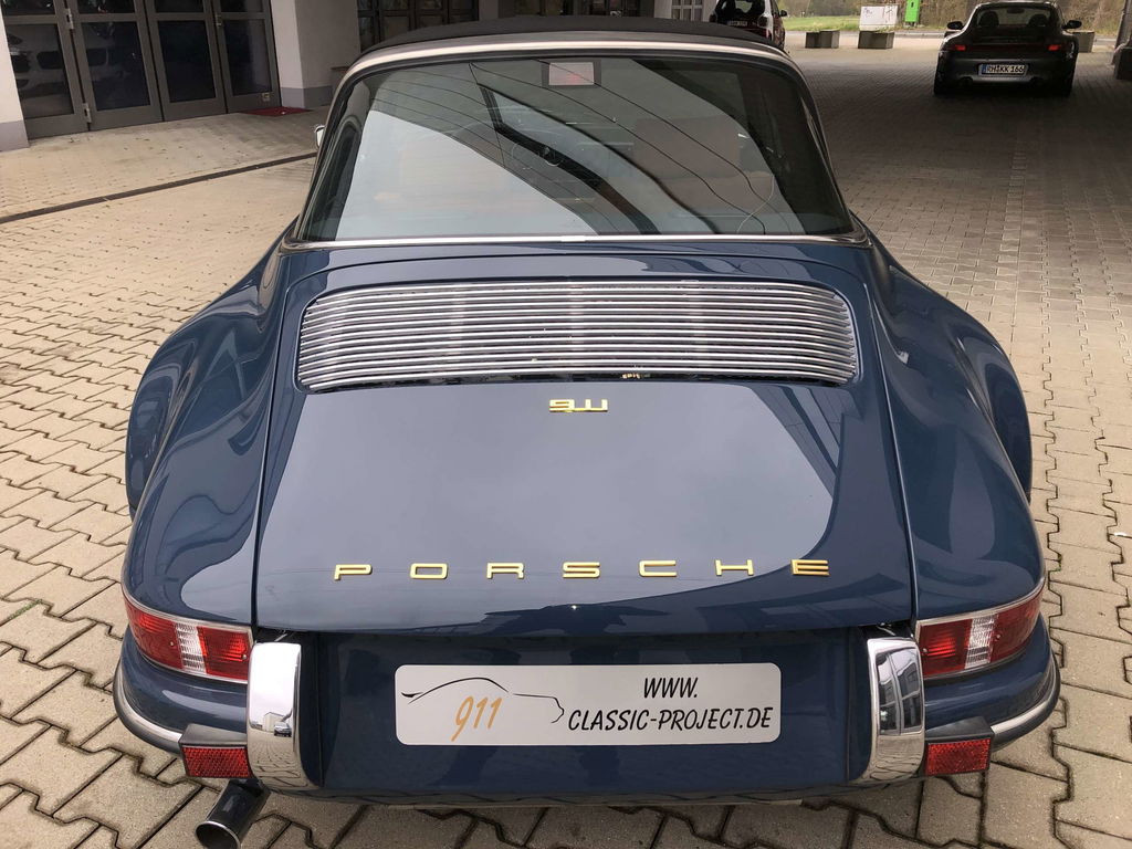 Porsche 911 Backdate