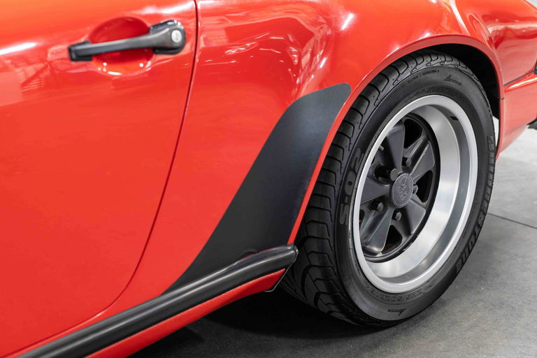 Porsche 911 Carrera 3.2