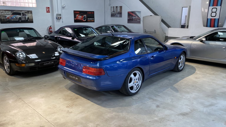 Porsche 968