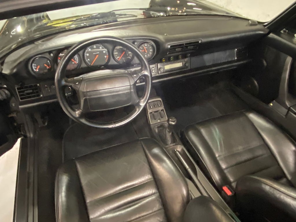 Porsche 964 Carrera 4