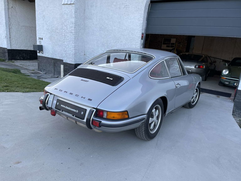 Porsche 911 T