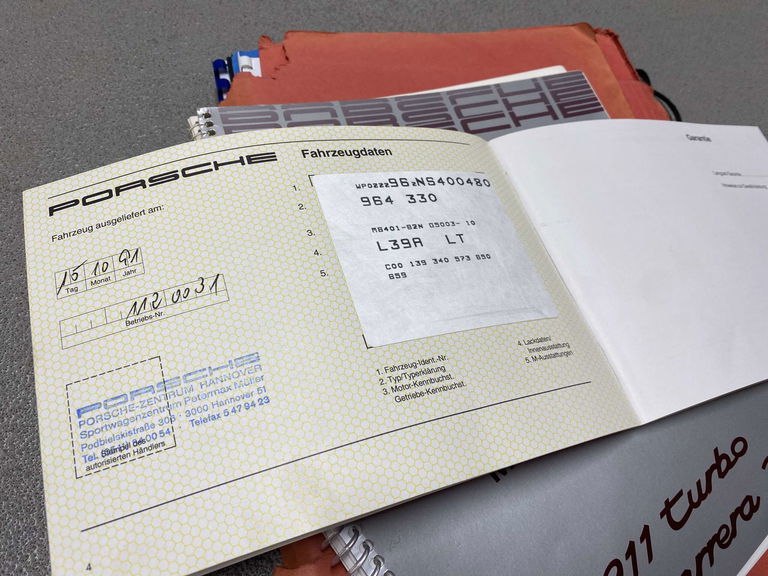 Porsche 964 Carrera 2