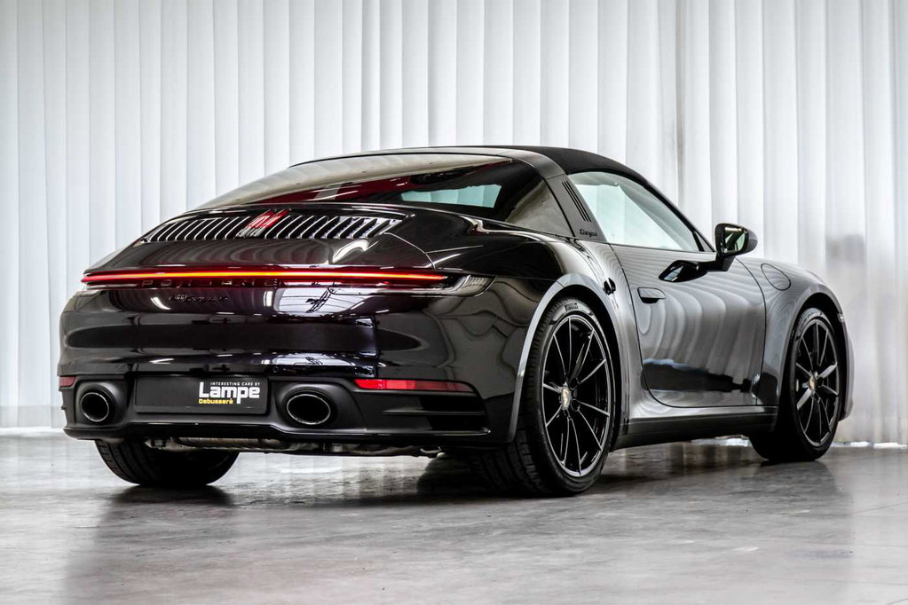 Porsche 992 Targa 4