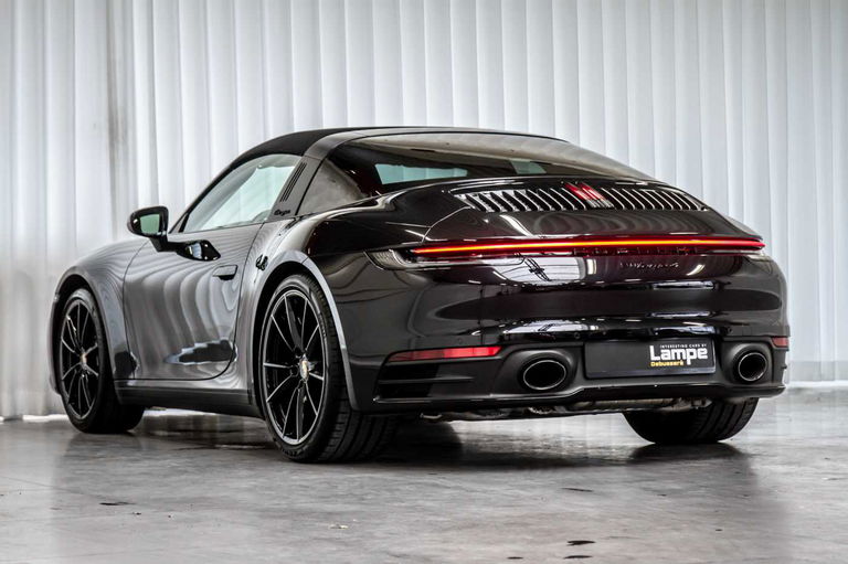 Porsche 992 Targa 4