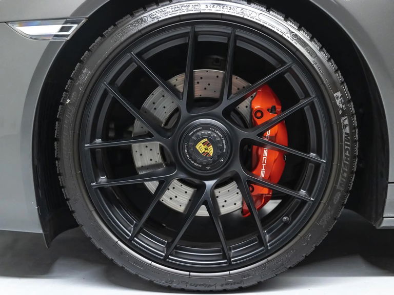 Porsche 991.2 Carrera 4 GTS