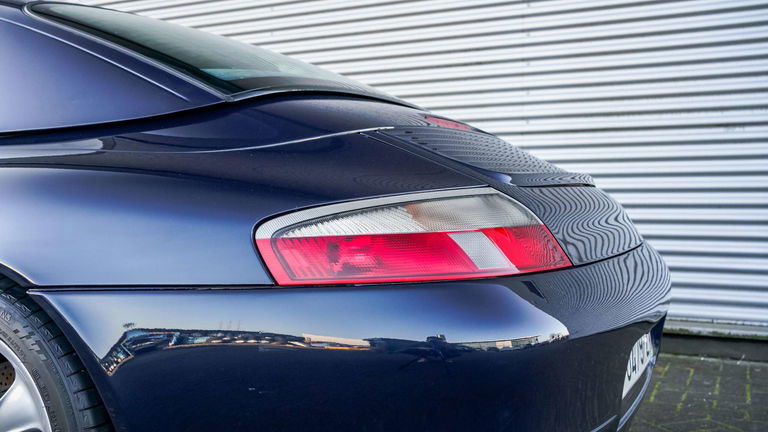 Porsche 996 Carrera