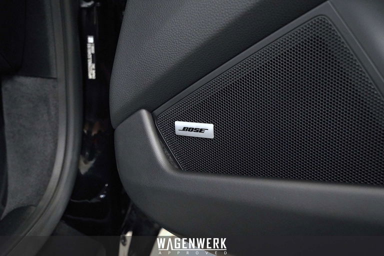 Porsche 992 Carrera 4