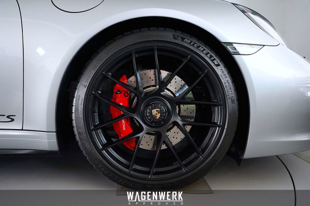 Porsche 991.2 Carrera 4 GTS