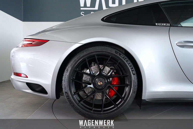Porsche 991.2 Carrera 4 GTS