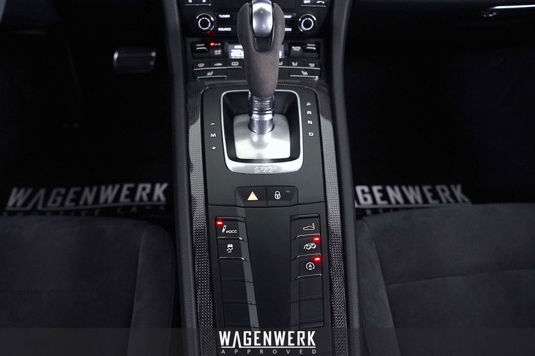 Porsche 991.2 Carrera 4 GTS