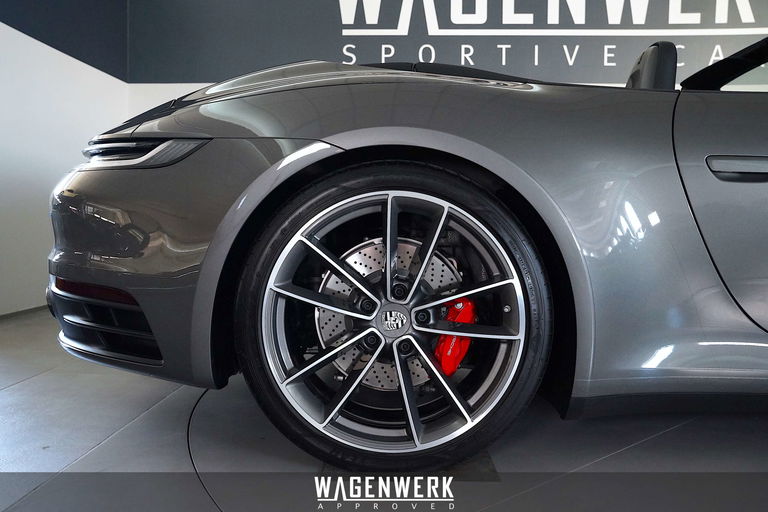 Porsche 992 Carrera S