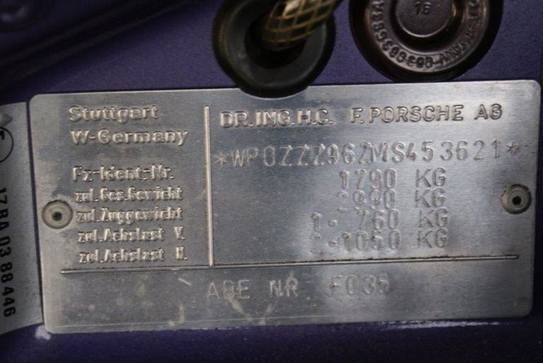 Porsche 964 Carrera 4