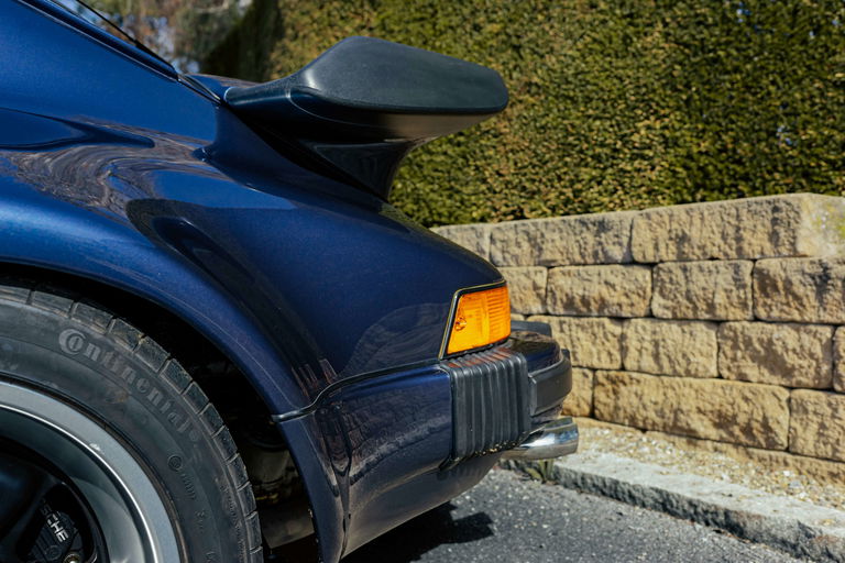 Porsche 911 Turbo 3.3