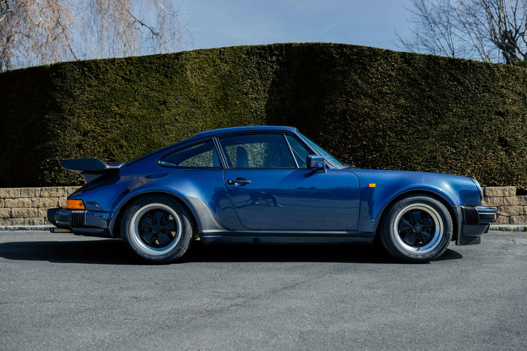 Porsche 911 Turbo 3.3