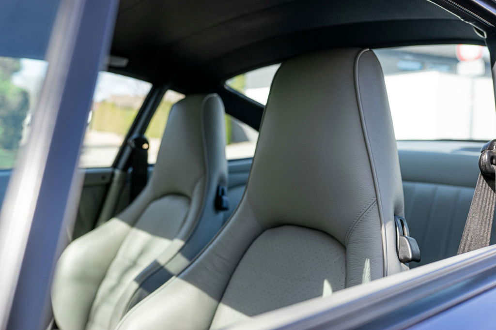 Porsche 911 Turbo 3.3