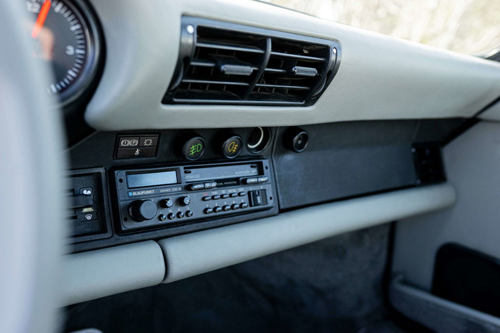 Porsche 911 Turbo 3.3