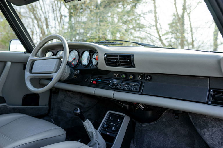 Porsche 911 Turbo 3.3