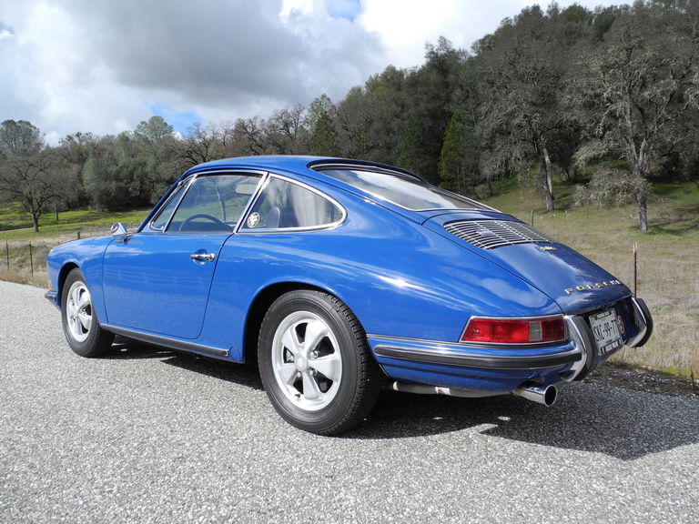 Porsche 911 S (F-Modell)