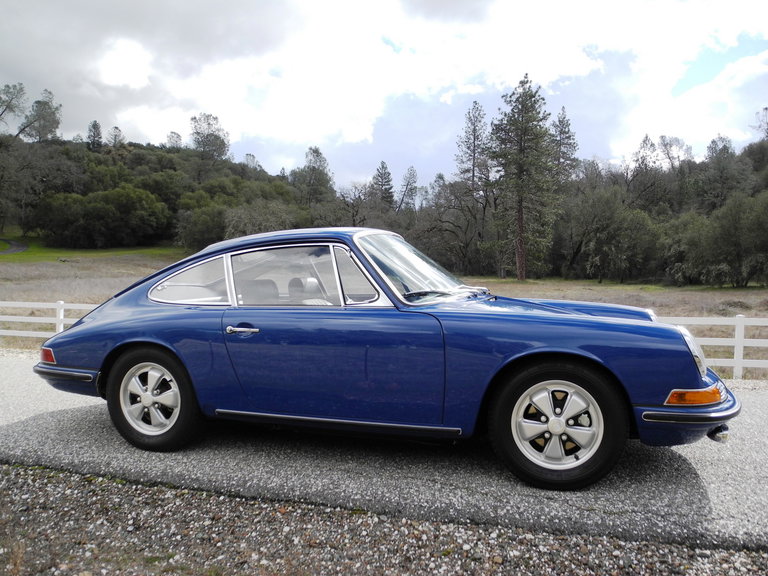 Porsche 911 S (F-Modell)