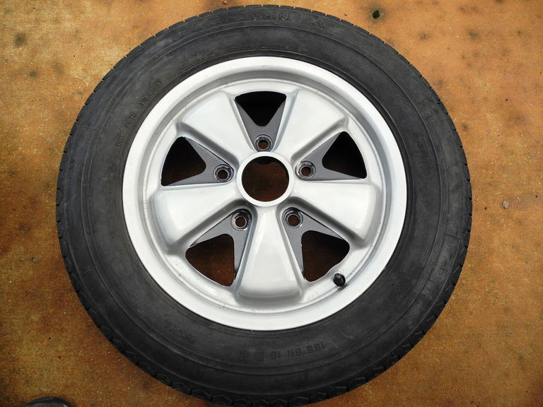 Porsche 911 S (F-Modell)