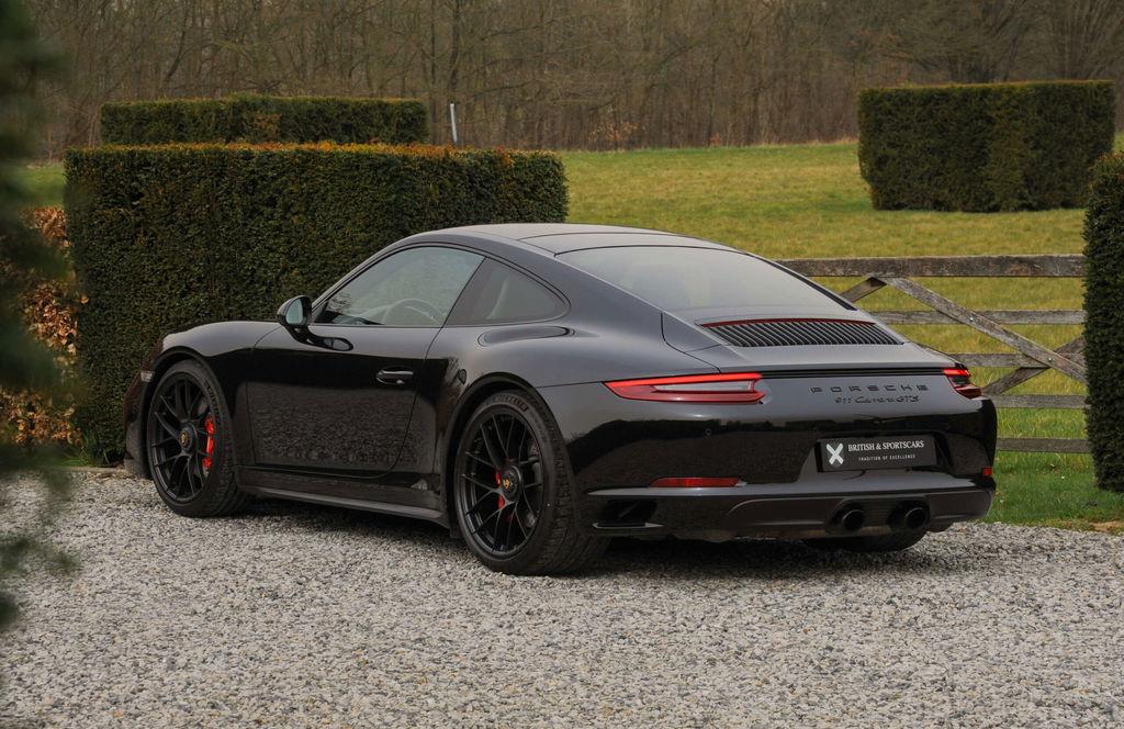 Porsche 991.2 Carrera GTS