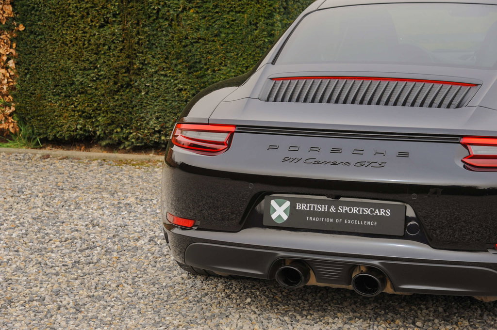 Porsche 991.2 Carrera GTS