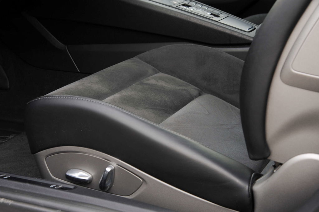 Porsche 991.2 Carrera GTS