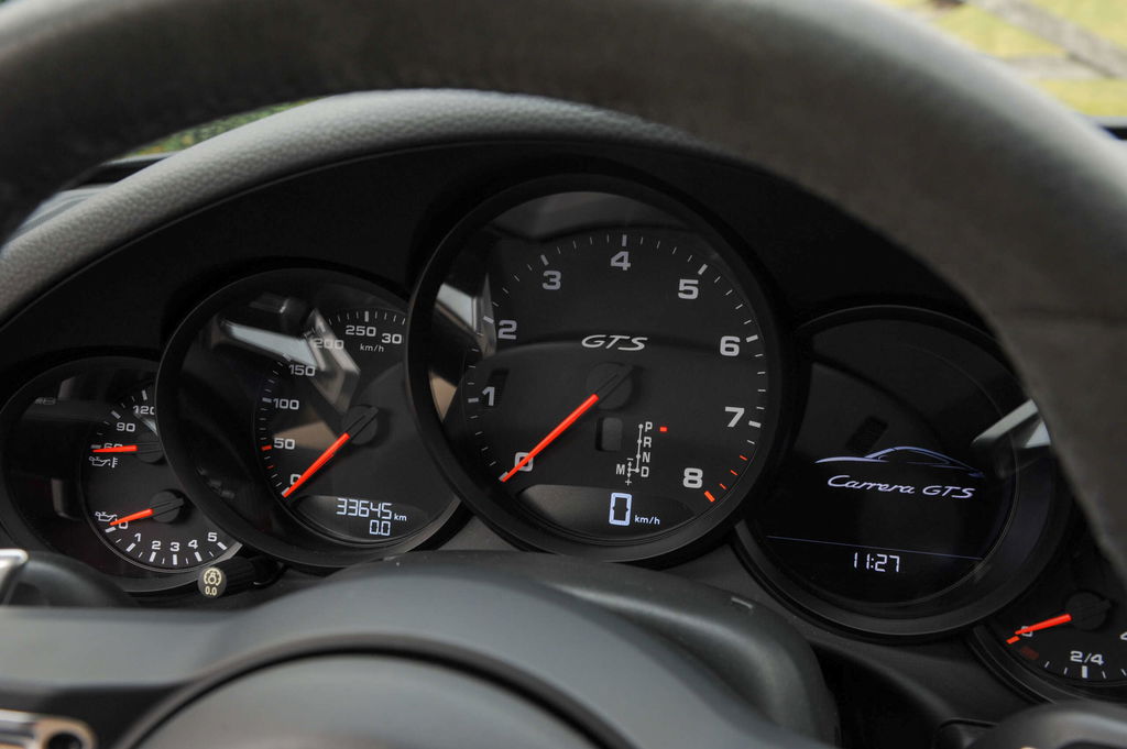 Porsche 991.2 Carrera GTS