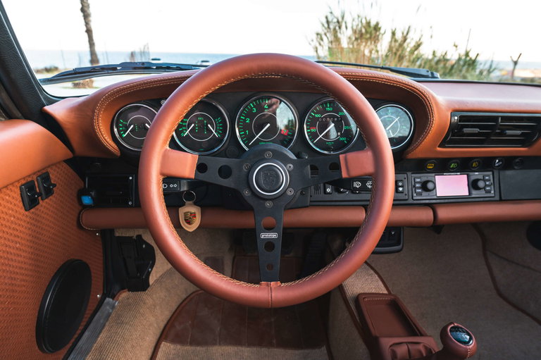Porsche 911 Backdate