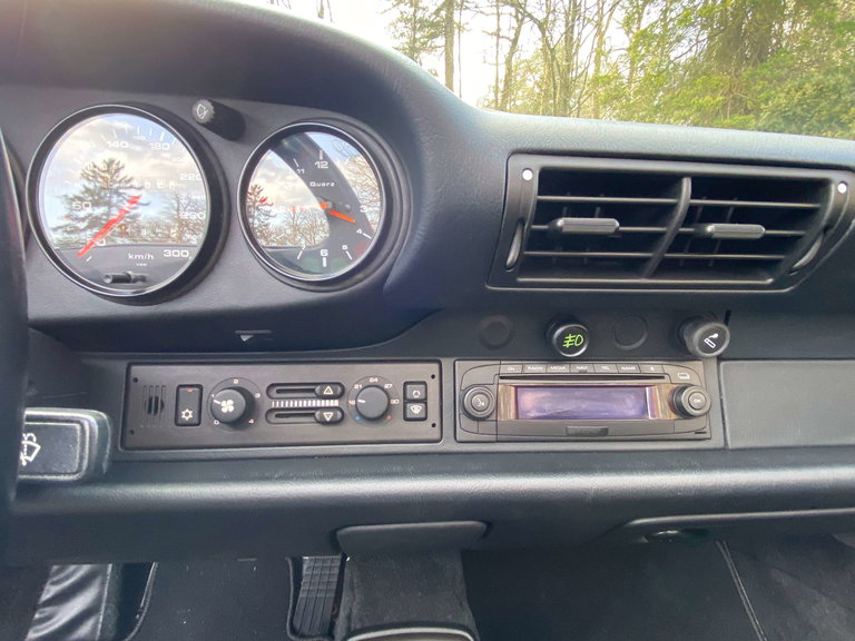 Porsche 964 Carrera 2 Speedster