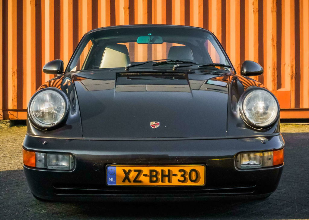 Porsche 964 Carrera 4