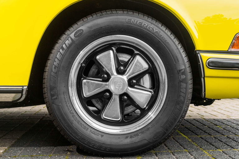 Porsche 911 S (F-Modell)