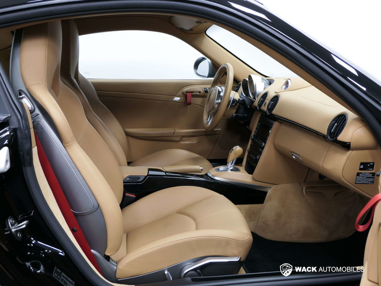 Porsche 987 Cayman R