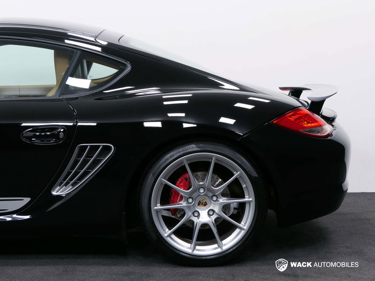 Porsche 987 Cayman R