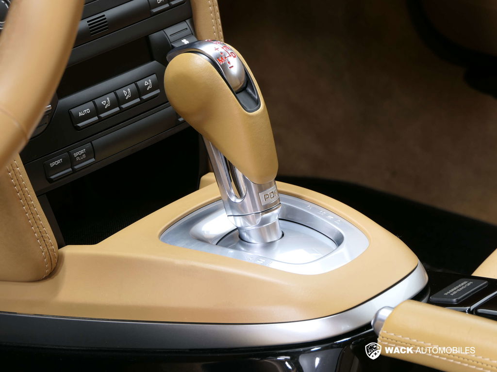 Porsche 987 Cayman R