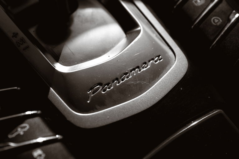 Porsche Panamera 4S