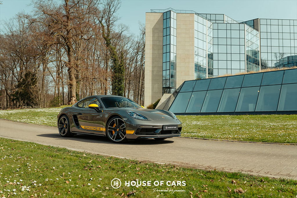 Porsche 718 Cayman S