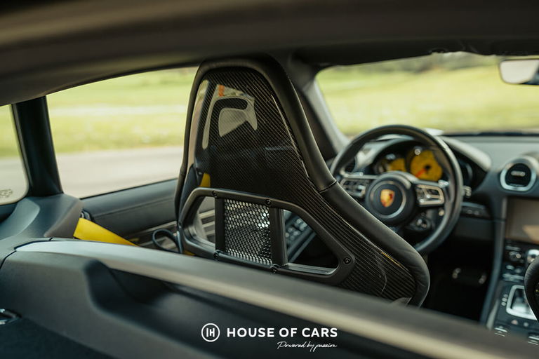 Porsche 718 Cayman S