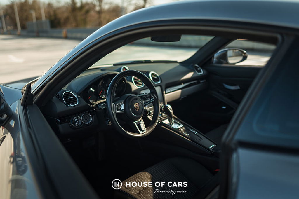 Porsche 718 Boxster T