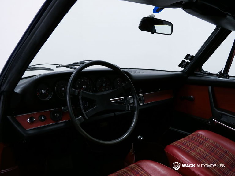 Porsche 911 E