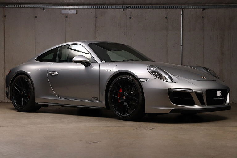 Porsche 991.2 Carrera GTS