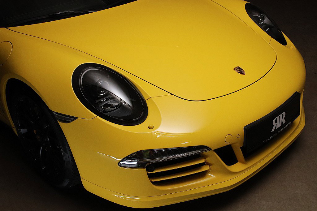 Porsche 991 Carrera 4 GTS