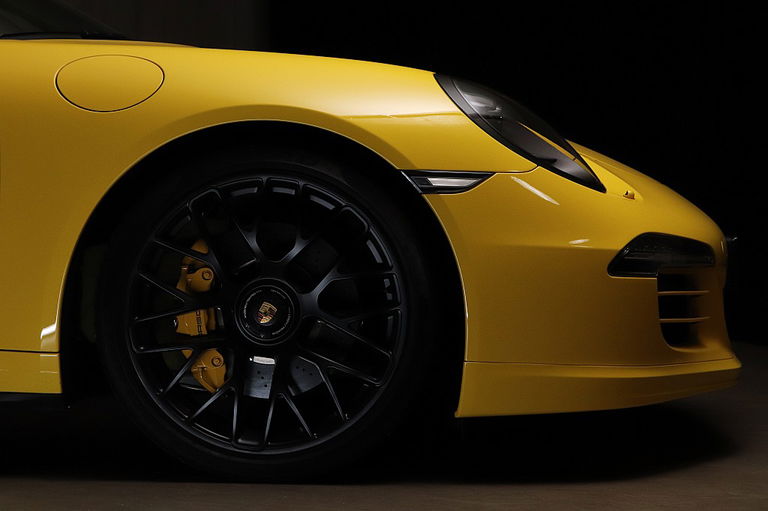 Porsche 991 Carrera 4 GTS