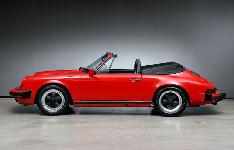 Porsche 911 Carrera 3.2 (US)