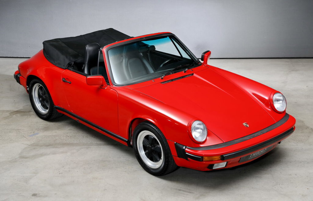 Porsche 911 Carrera 3.2 (US)